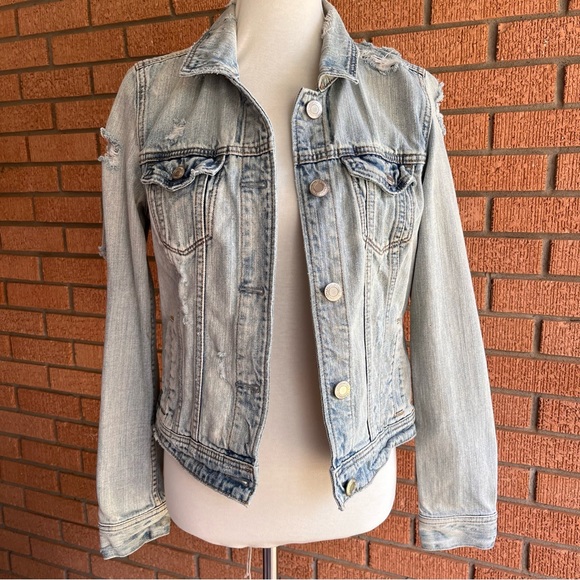 SOLD American Eagle Distressed Denim Jacket - Picture 1 of 4